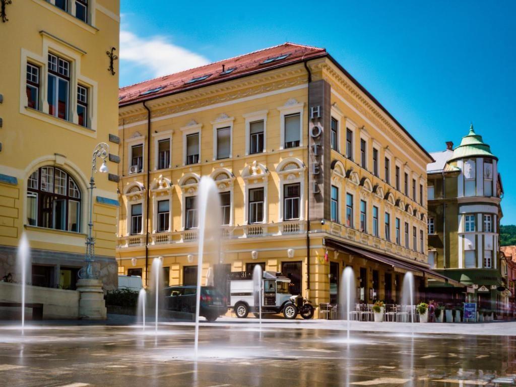 51-18344-Slovinsko-Celje-Hotel-Evropa-172024